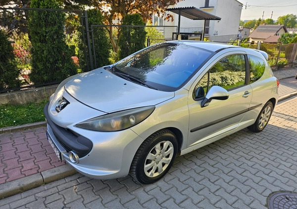 Peugeot 207 cena 5500 przebieg: 215100, rok produkcji 2007 z Skawina małe 191